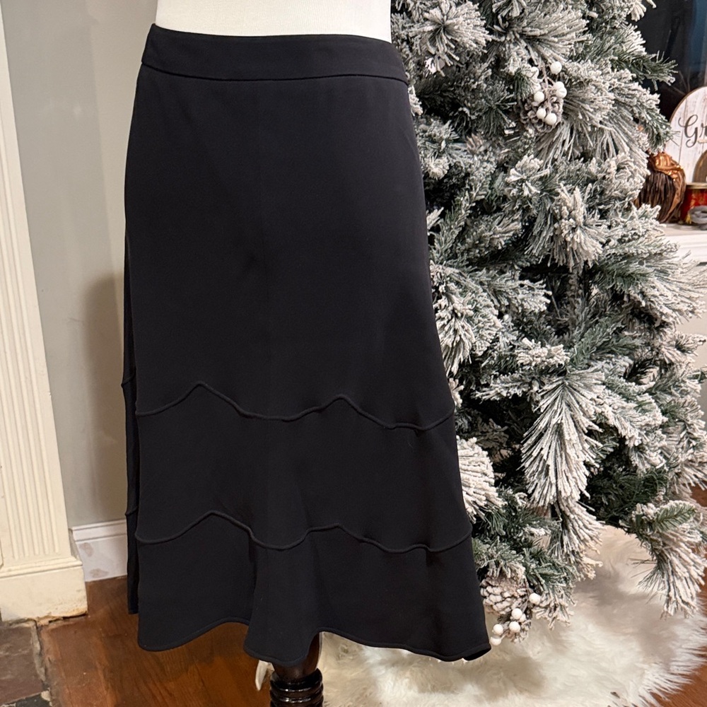 Elegant Giorgio Armani Black Women's Skirt
